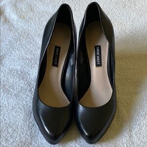 Nine West Classic Black Heels Size 7 1/2 M